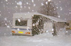 Midwinter Experience met de caravan dichtbij huis. Caravantekker.nl