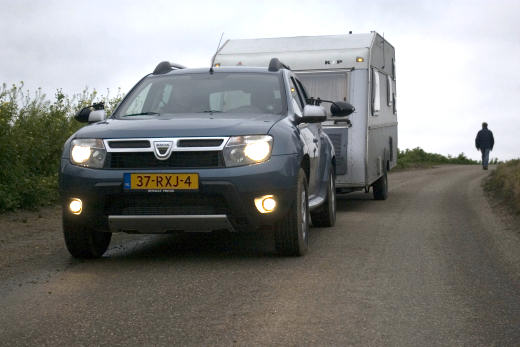 Caravantrekkertest Dacia Duster